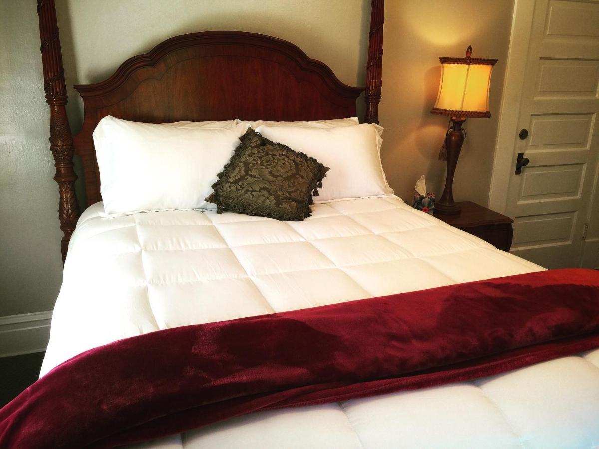 Bordeaux Inn Лоди Экстерьер фото